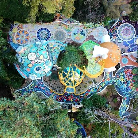 Ferienhaus Euphoria Art Land - The Earth House Limassol