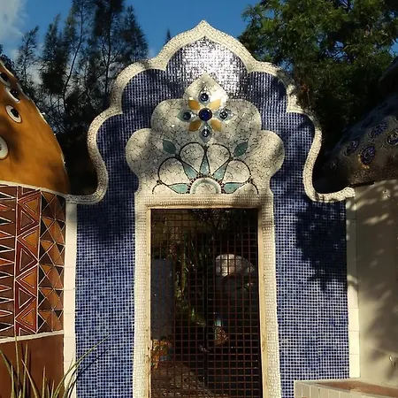 Ferienhaus Euphoria Art Land - The Earth House *